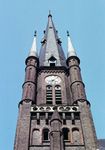 849791 Gezicht op de toren van de St.-Monicakerk (Herenweg 99) te Utrecht, kort voor de sloop.